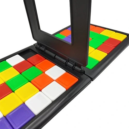 بازی هوشی فرزست(Ferz set) مناسب کودکان ۹ سال به بالا